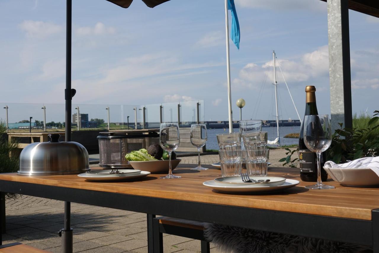 Dock Hotel Стелендам Екстериор снимка