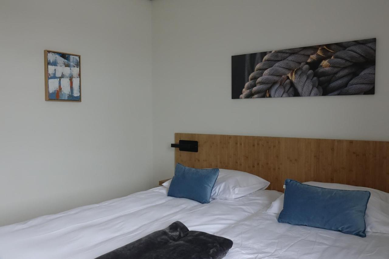 Dock Hotel Стелендам Екстериор снимка