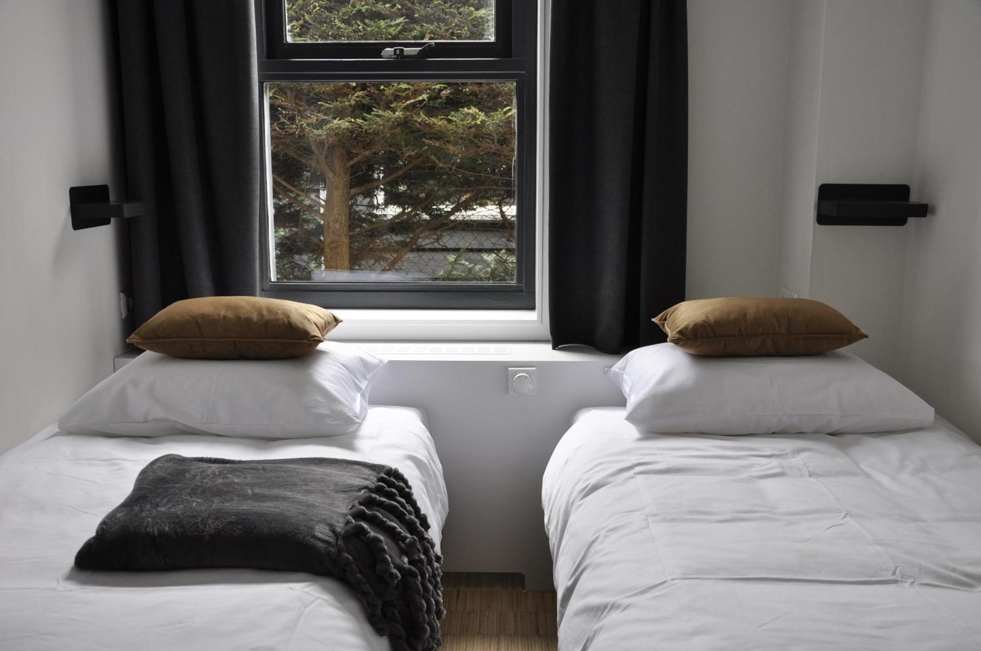 Dock Hotel Стелендам Екстериор снимка